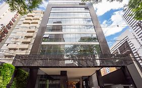 Apto no All Batel finamente mobiliado perto do shopping Curitiba